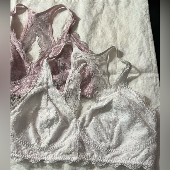 4 Lace Felina Bras Sz M - Picture 4 of 6